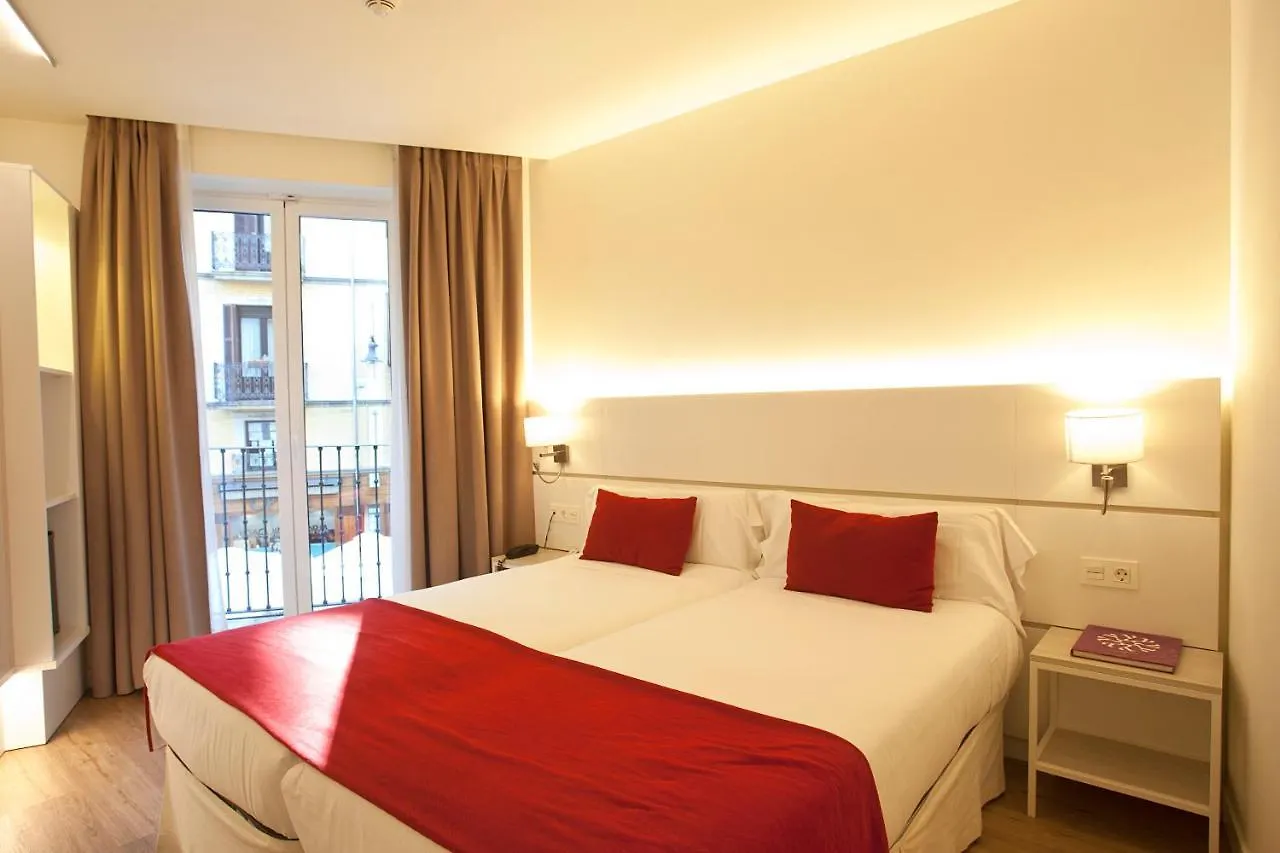 Hotel Pompaelo Plaza Del Ayuntamiento & Spa Pamplona
