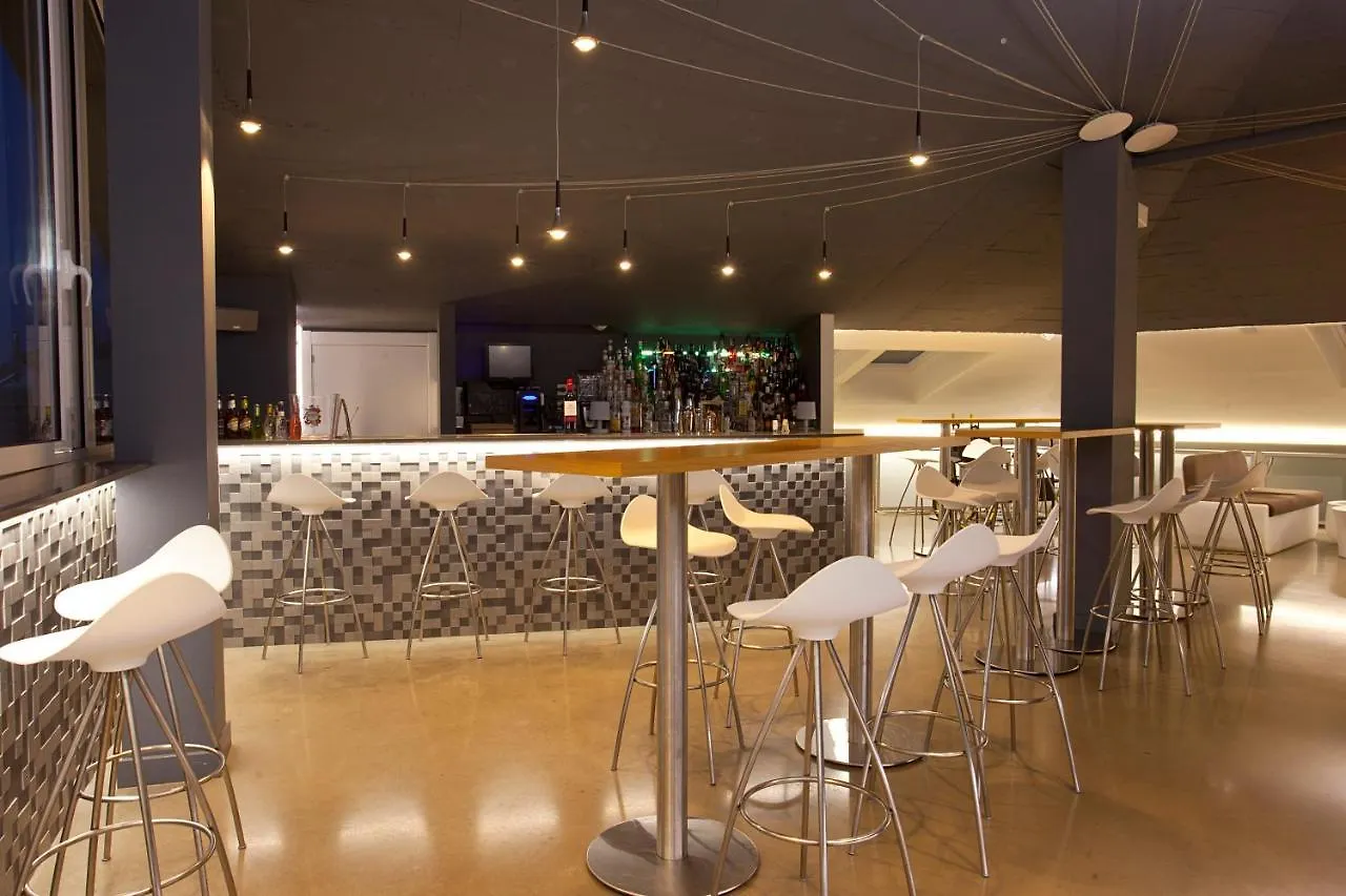 Hotel Pompaelo Plaza Del Ayuntamiento & Spa Pamplona 4*,  Spain