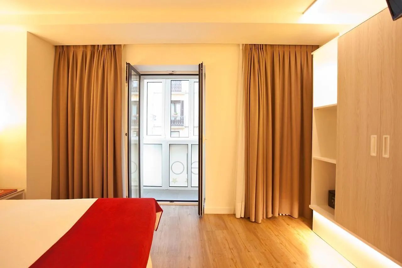 Hotel Pompaelo Plaza Del Ayuntamiento & Spa Pamplona 4*,